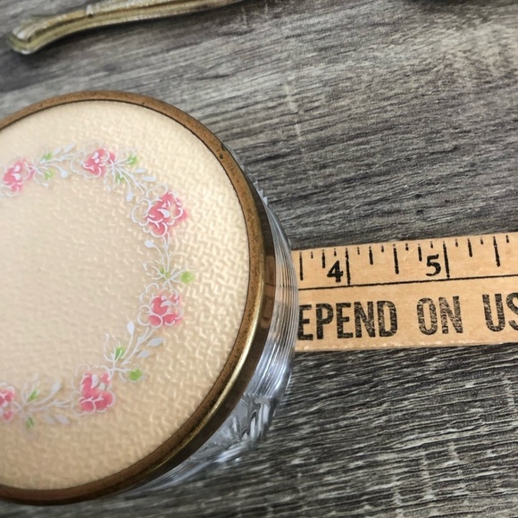 Vtg Gold Brush and Powder Jar Set with Floral Design - Picture 9 of 14